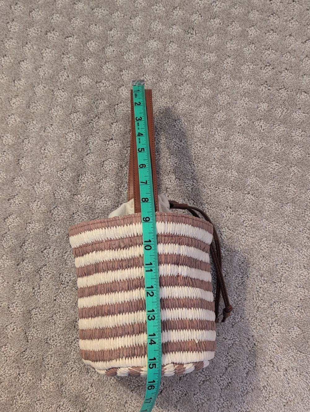 Ann Taylor Raffia, Leather Striped Bucket Bag drawstring Closure - Picture 8 of 12